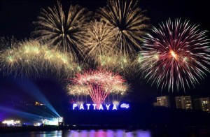 pattaya new years 2016 Well the countdown is on for New Years 2016, and you have landed yourself in Pattaya, Thailand. What can you expect from New Years eve in Pattaya?