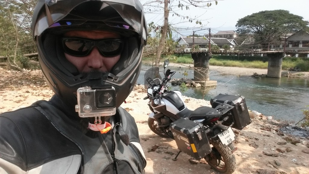 Vang Vieng river crossing Bridge