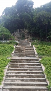 What's on Ko Sichang Island in Thailand? Ruins